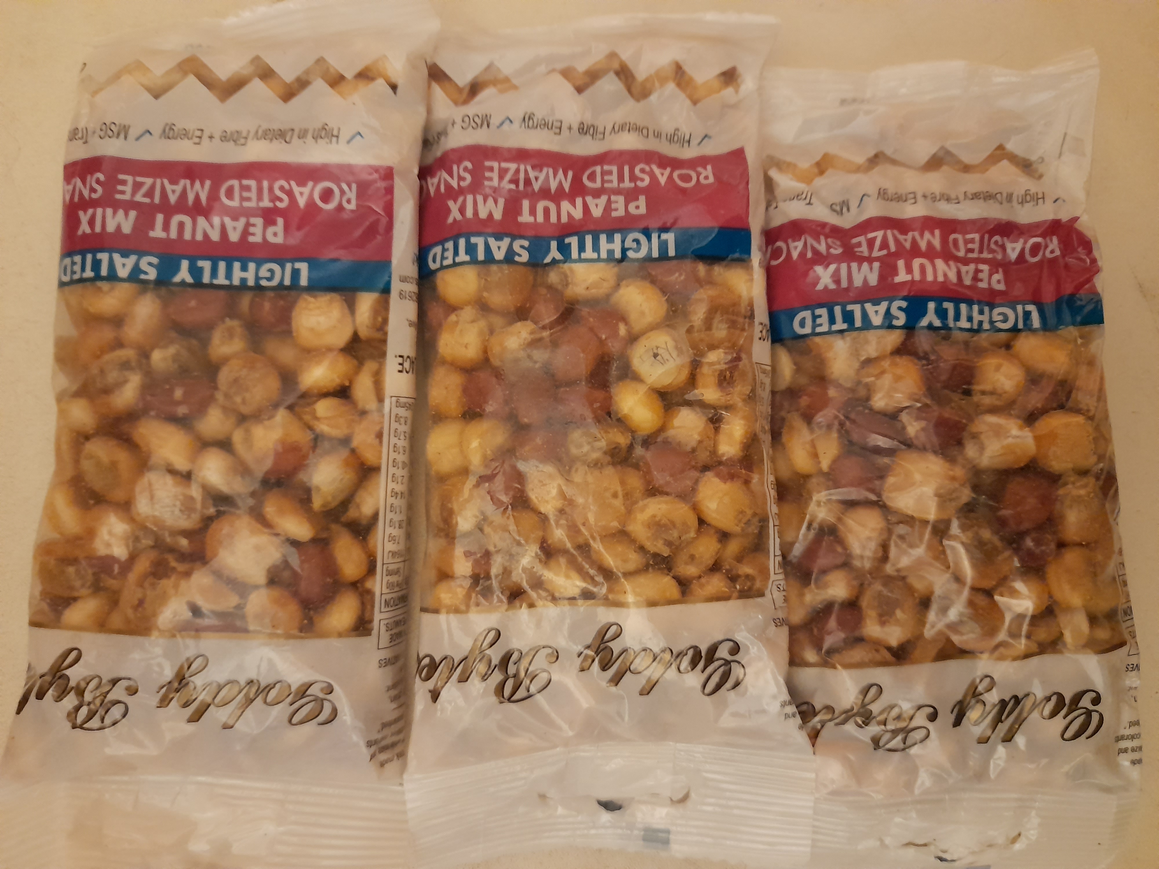 Roasted Maize Snack salted peanut mix 60g